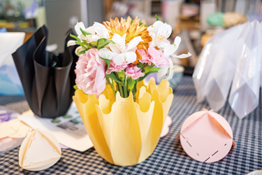 写真：Bloom lampshade series（ブルームランプシェードシリーズ）